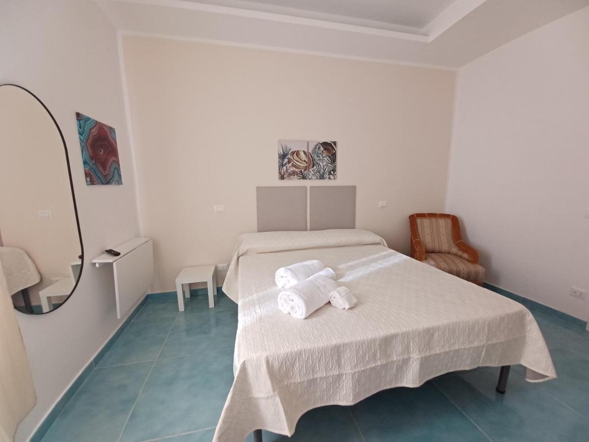 B&B Due Stanzulelle Salerno Exterior photo